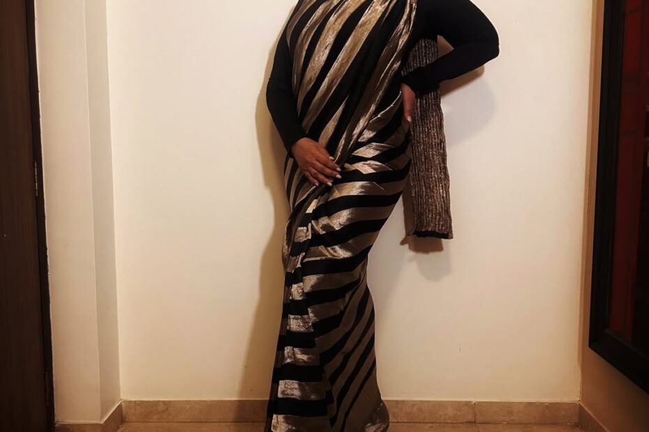 manisha koirala black gold saree